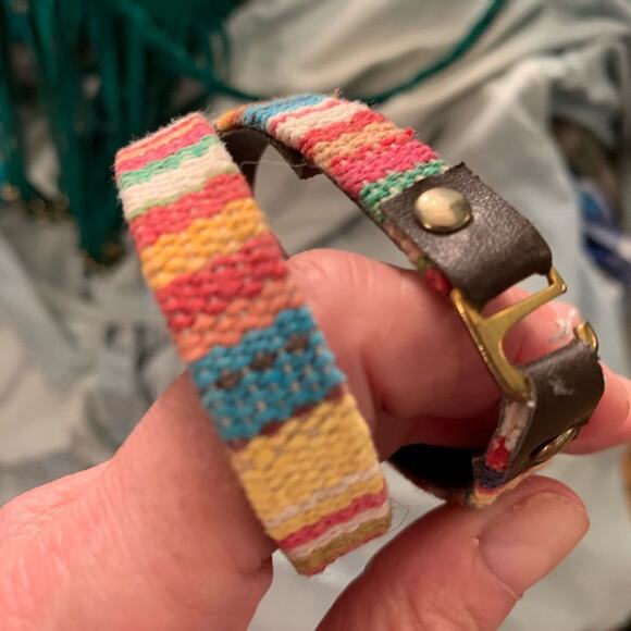 3 ASSORTED VTG WOVEN PERUVIAN TYPE BRACELETS - Picture 1 of 8